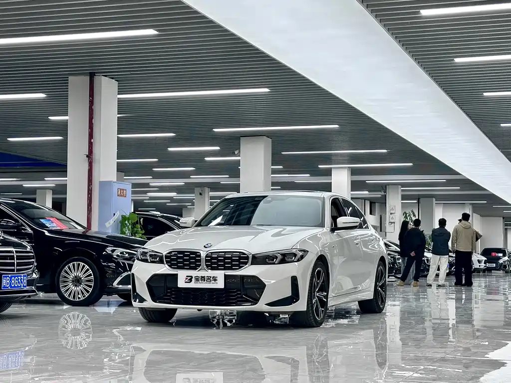 BMW 3 Series 2024 325i M Sports Package купить на сайте DeffCars