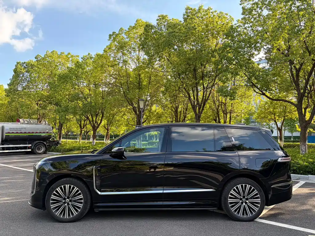 NIO ES9 2026 102kWh Executive Nakajima Signature Edition купить на сайте DeffCars
