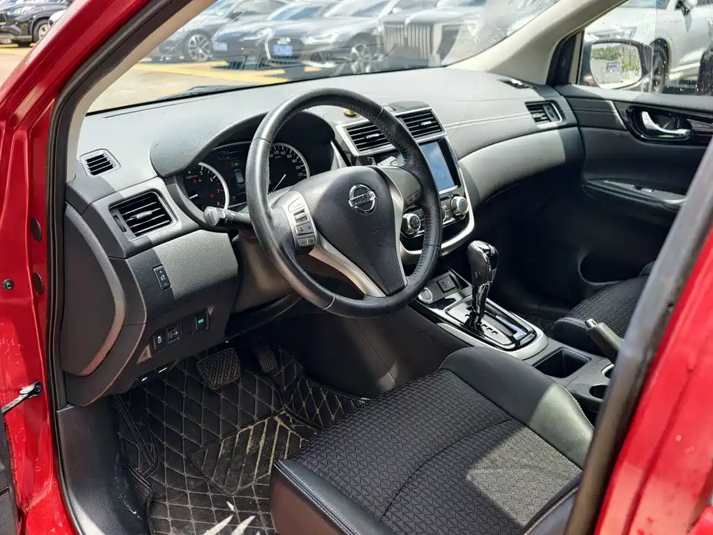 Tiida 2020 1.6L CVT Smart Travel Edition купить на сайте DeffCars