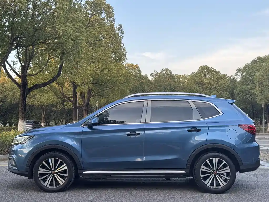 Roewe RX5 2019 20T two-wheel drive automatic 4G interconnected platinum version купить на сайте DeffCars