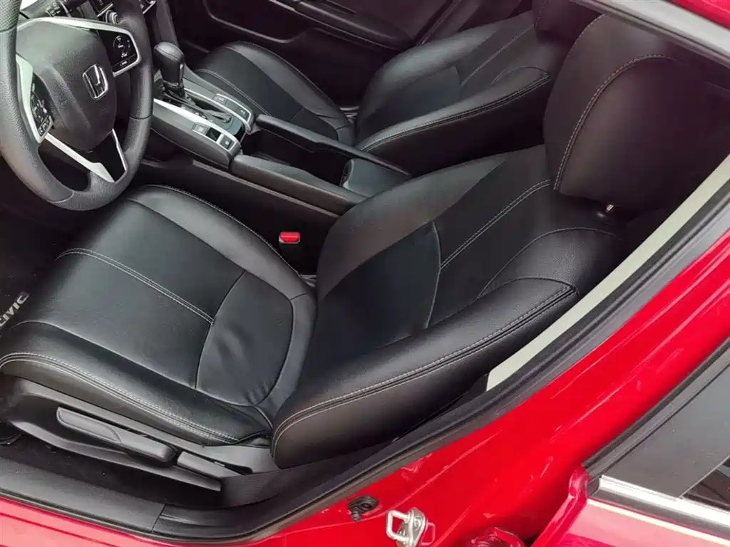 Civic 2016 220TURBO CVT Deluxe Edition купить на сайте DeffCars