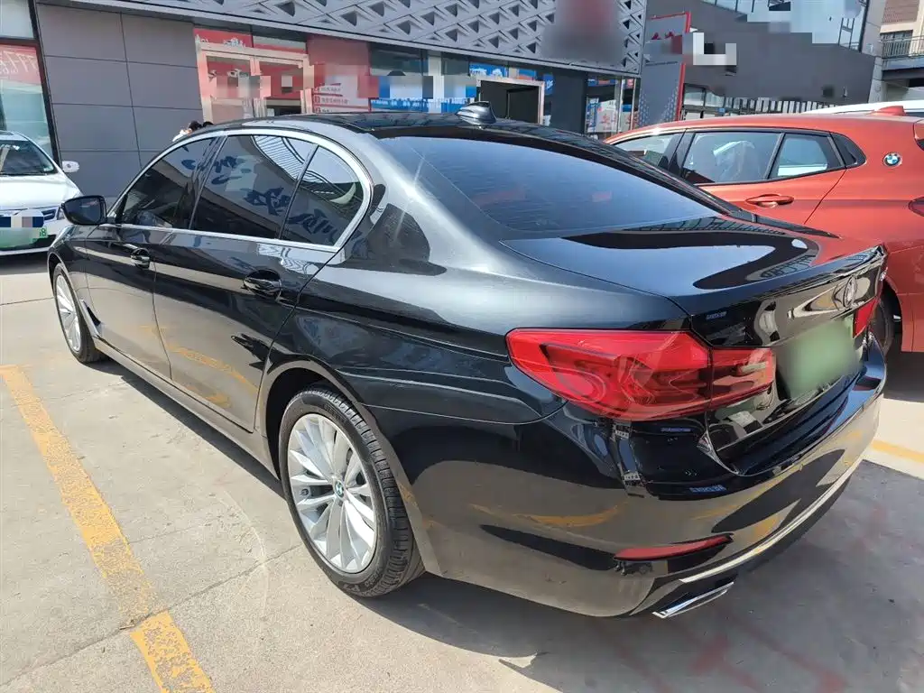 BMW 5 Series 2020 530Li Leading Luxury Package купить на сайте DeffCars