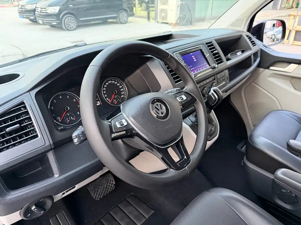 Kailuwei 2018 2.0TSI four-wheel drive comfort version 8 seats купить на сайте DeffCars