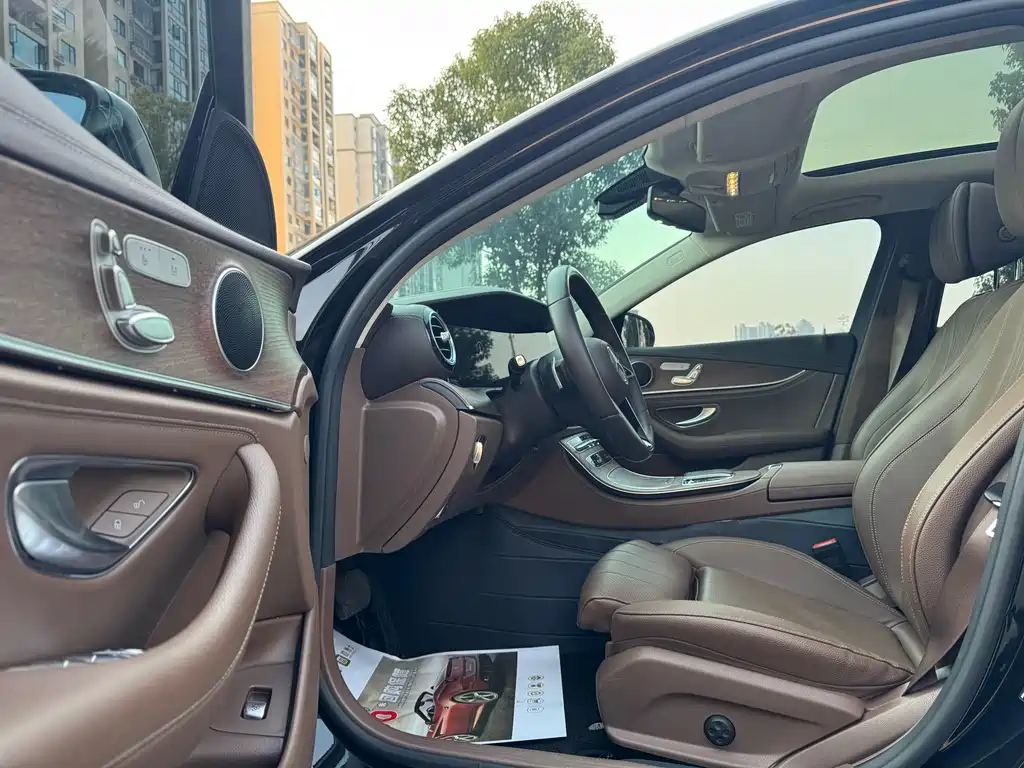 Mercedes-Benz E-Class 2023 E 300 L Fashion купить на сайте DeffCars