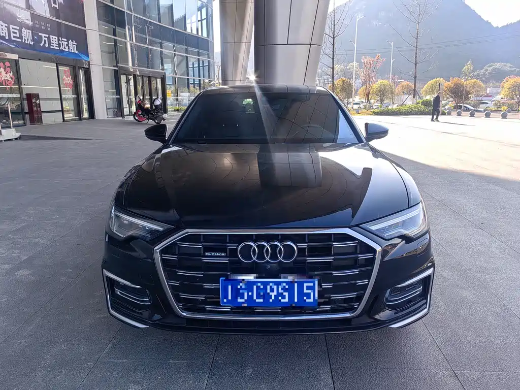 Audi A6L 2023 55 TFSI quattro exclusive dynamic model купить на сайте DeffCars