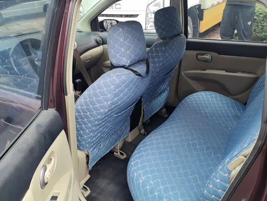 Liwei 2013 1.6XE Manual Comfort Edition купить на сайте DeffCars