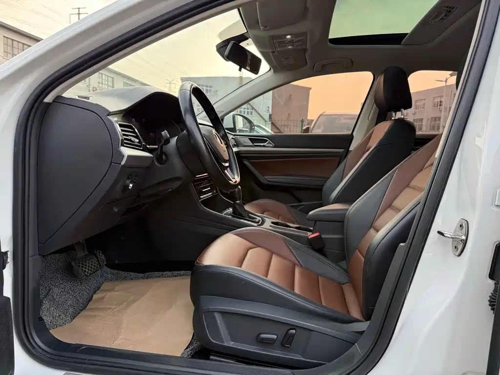 Lavida 2022 280TSI DSG Deluxe Edition купить на сайте DeffCars