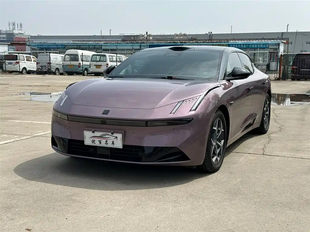 Lynk & Co 10 2025 120 four-wheel drive Ultra купить на сайте DeffCars
