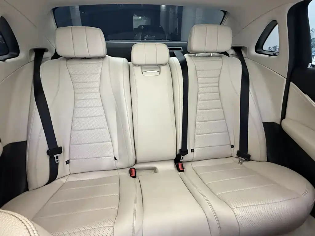 Mercedes-Benz E-Class 2017 E 300 L Sports Luxury Model купить на сайте DeffCars