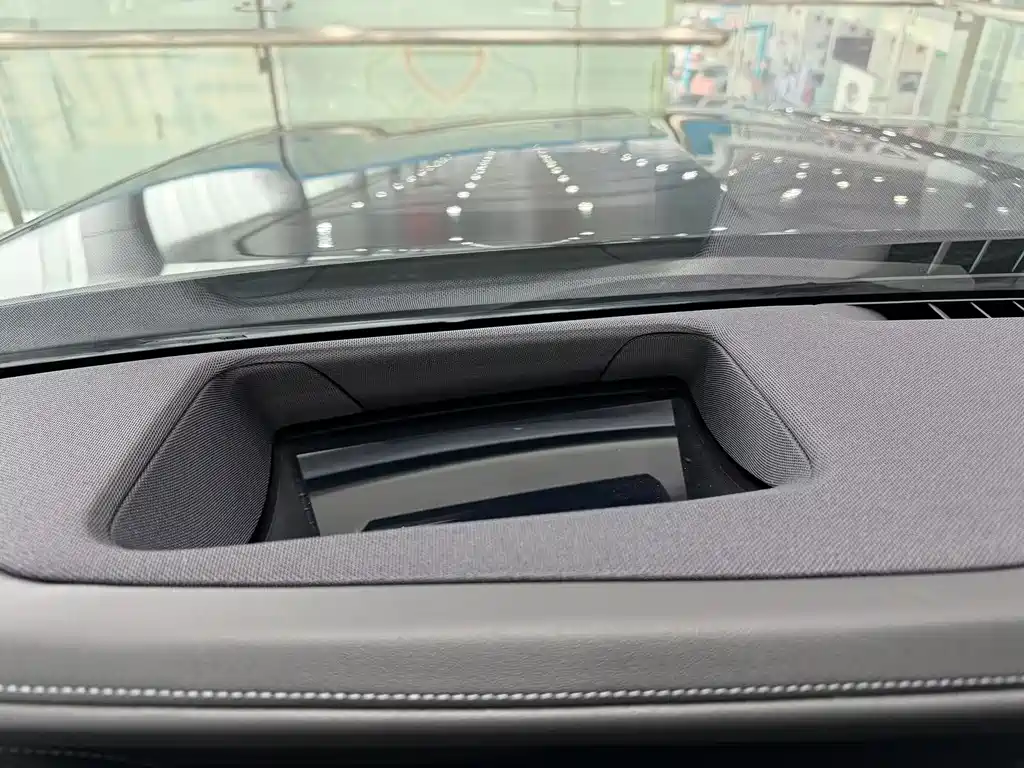 BMW 7 Series 2023 740Li Exclusive M Sports Package купить на сайте DeffCars