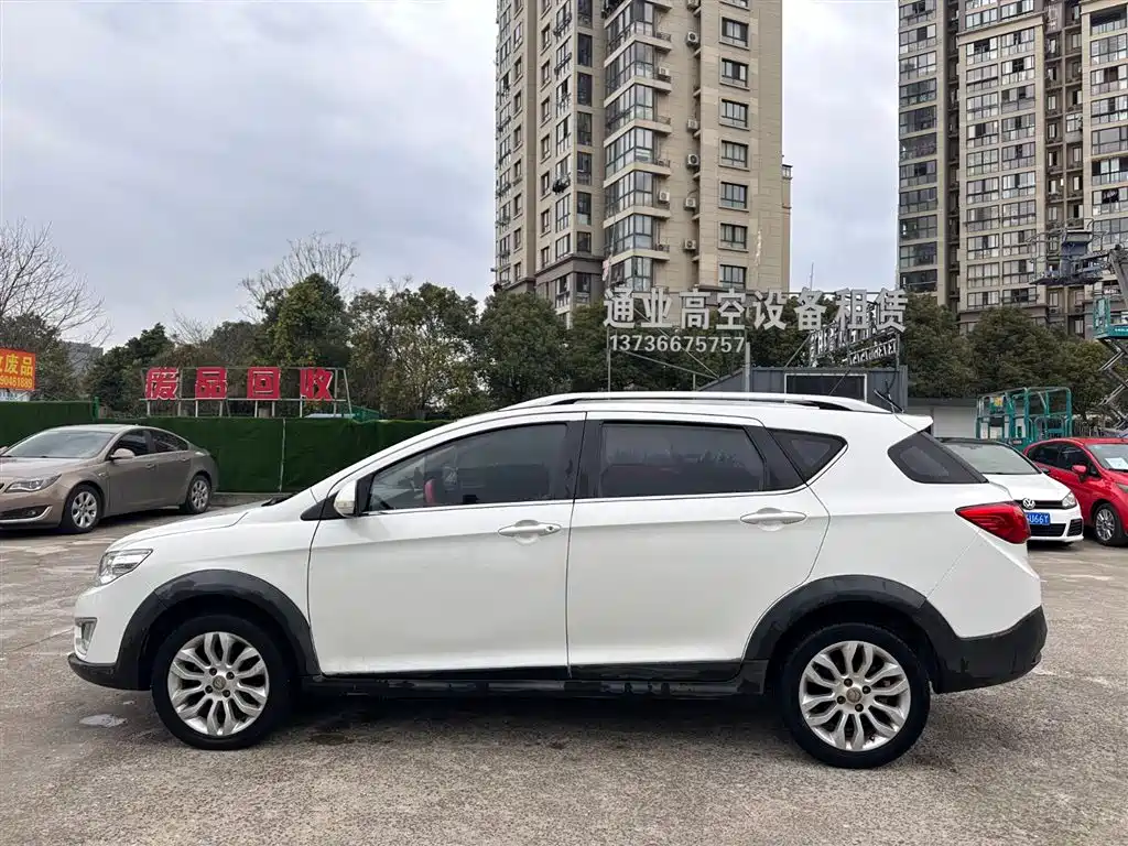 Dongfeng Fengshen AX3 2016 1.5L automatic Scirocco купить на сайте DeffCars