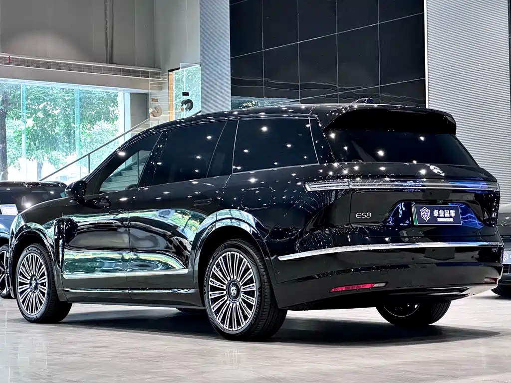 NIO ES8 2026 Six-seater Executive Deluxe Edition купить на сайте DeffCars