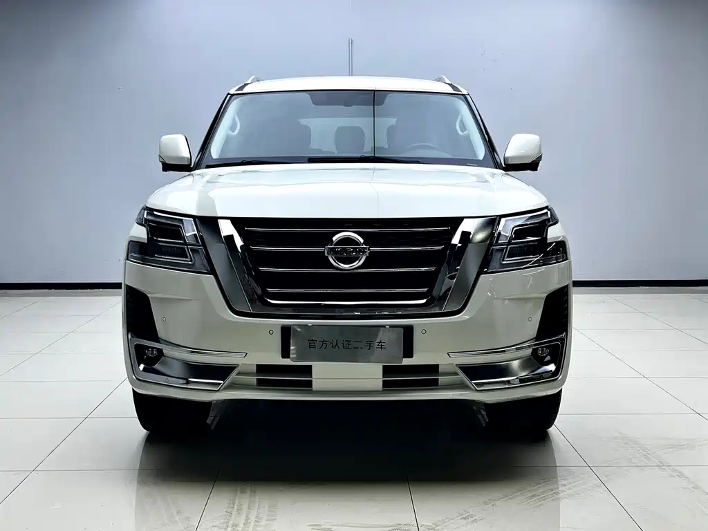 Patrol 2018 4.0L LinkedIn model купить на сайте DeffCars