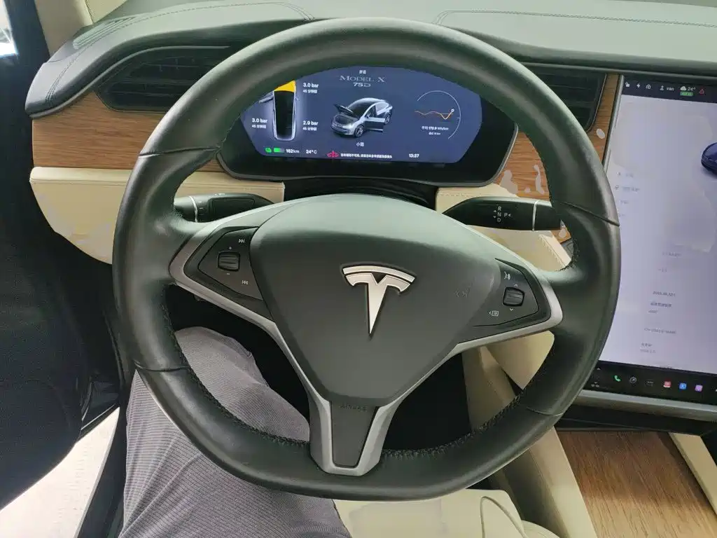 Model X 2016 Model X 75D купить на сайте DeffCars
