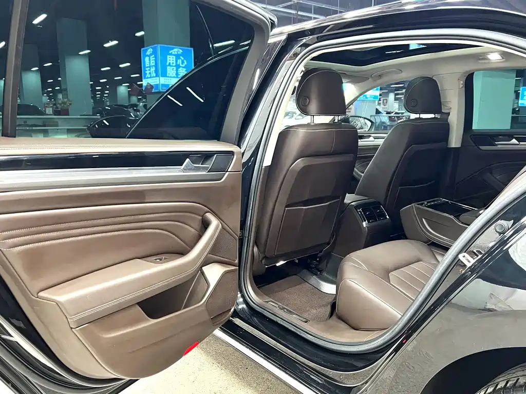 Huiang 2021 380TSI Deluxe Edition купить на сайте DeffCars