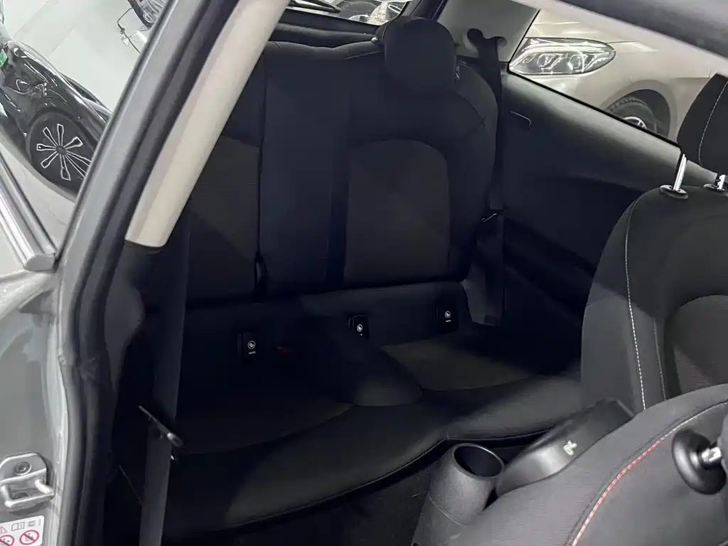 MINI 2020 1.5T ONE PLUS купить на сайте DeffCars