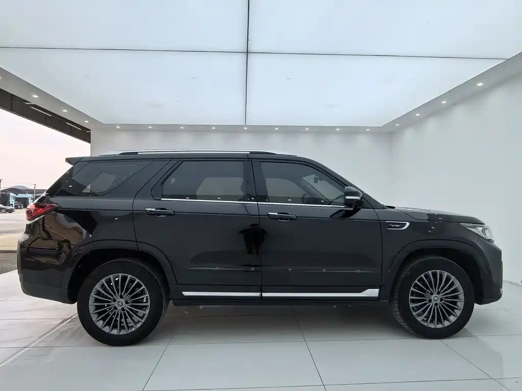 Changan CS95 2021 2.0T two-wheel drive luxury model купить на сайте DeffCars