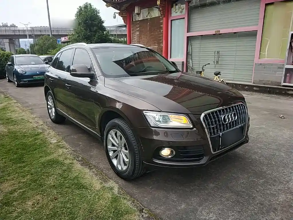 Audi Q5 2015 40 TFSI technology купить на сайте DeffCars