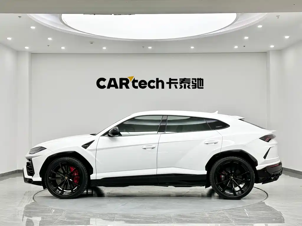 Urus 2021 4.0T V8 купить на сайте DeffCars