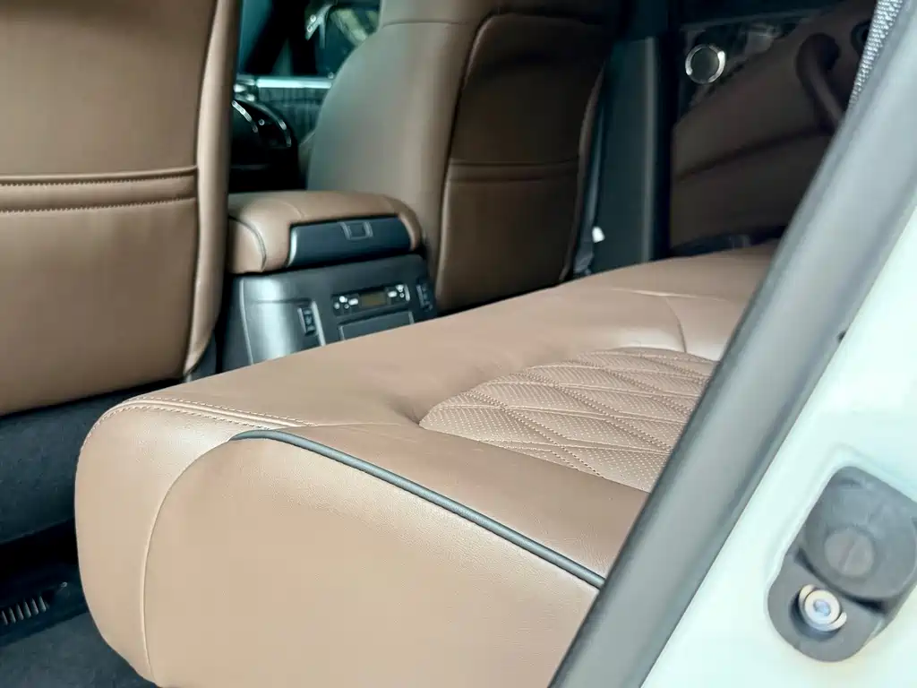Patrol 2023 ARMADA 5.6L Armada Platinum Edition купить на сайте DeffCars