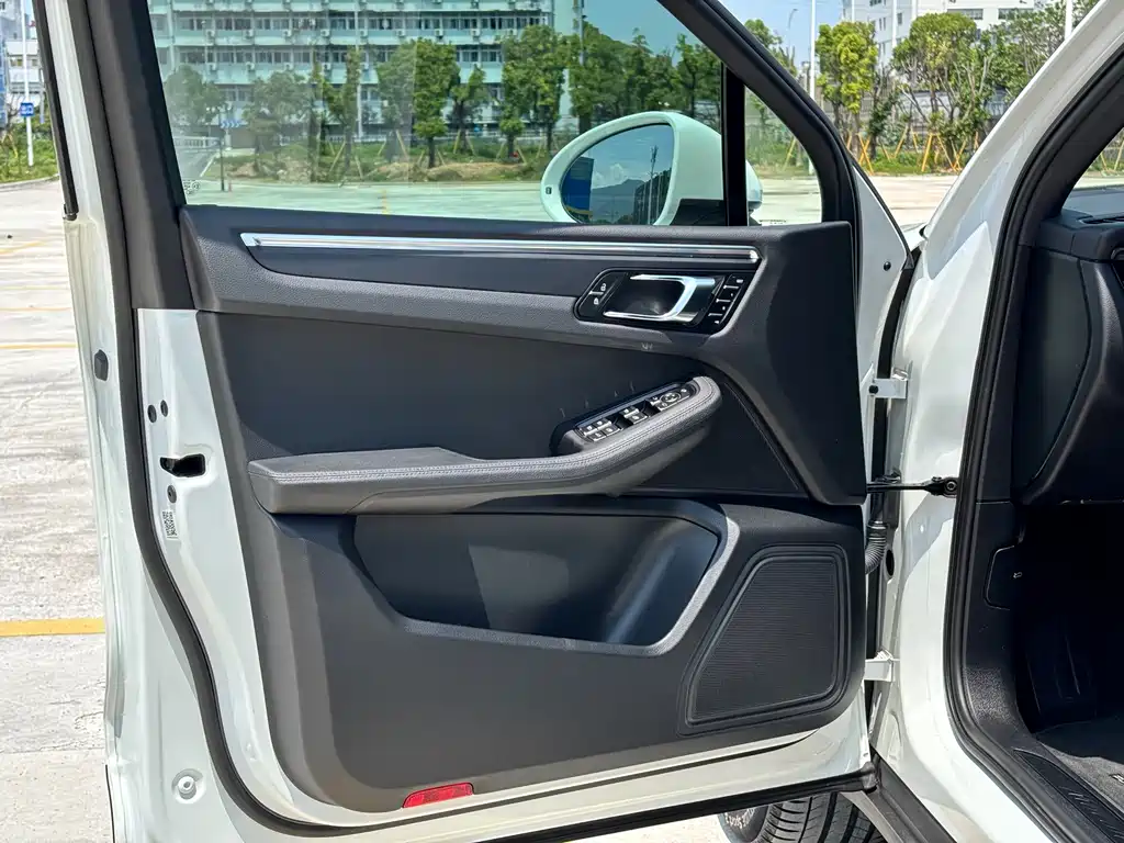 Macan 2021 Macan 2.0T купить на сайте DeffCars