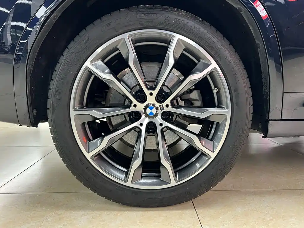 BMW X3 2023 Facelift xDrive30i Leading M Night Package купить на сайте DeffCars