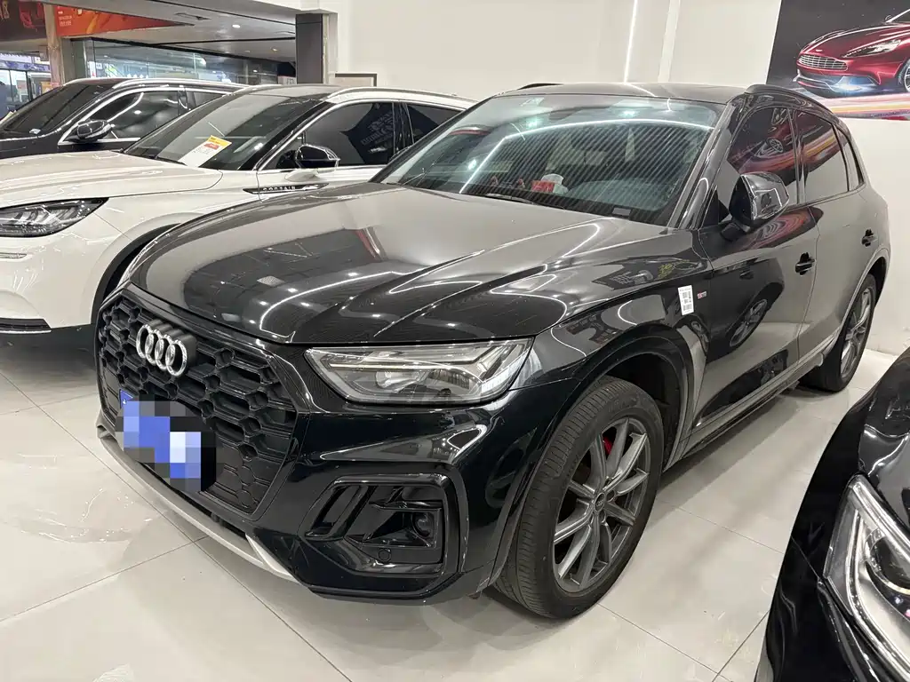 Audi Q5L 2022 40T RS Kit Burning Speed ​​Type купить на сайте DeffCars