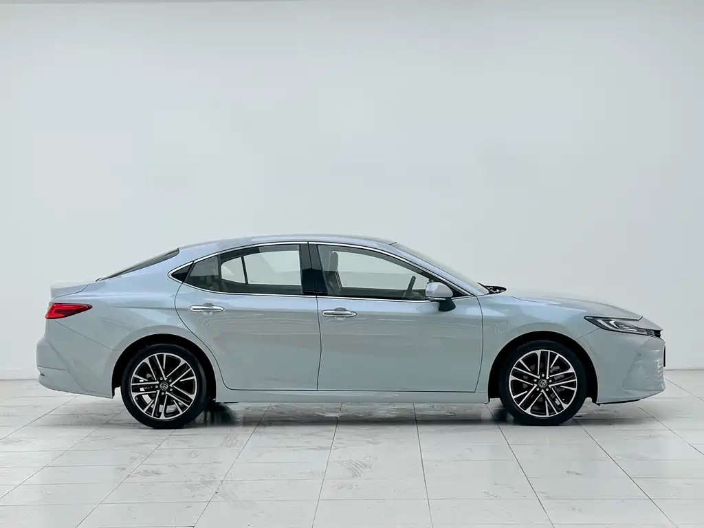 Camry 2024 Shuangqing 2.5HG Premium Edition купить на сайте DeffCars