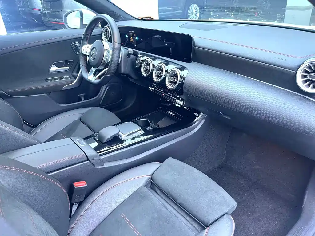 Mercedes-Benz CLA (imported) 2021 CLA 200 купить на сайте DeffCars