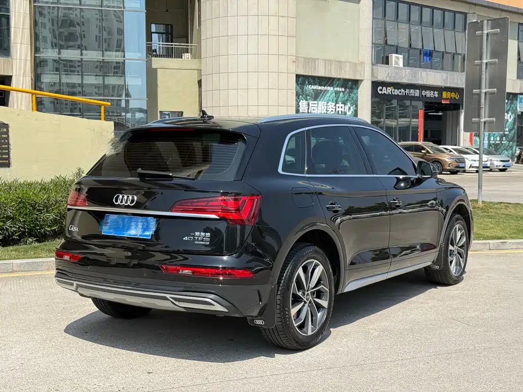 Audi Q5L 2022 facelift 40T luxury and elegant model купить на сайте DeffCars