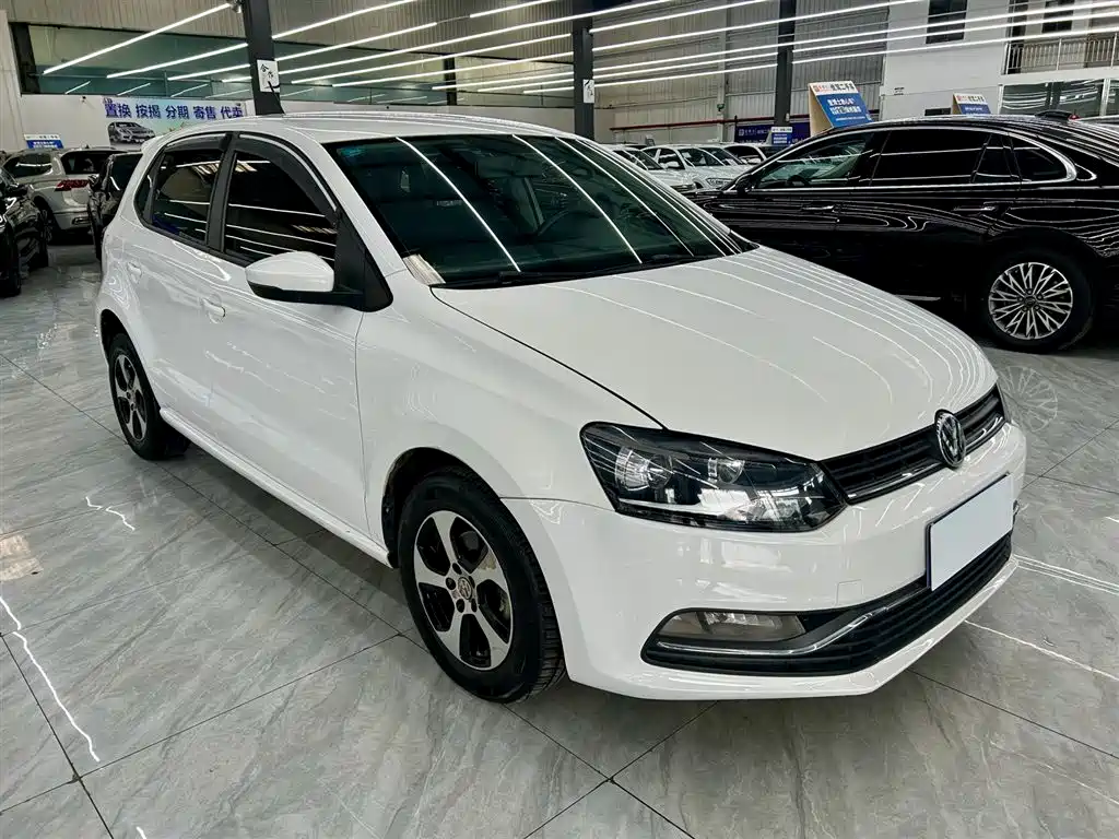Polo 2018 1.5L manual safe driving model купить на сайте DeffCars