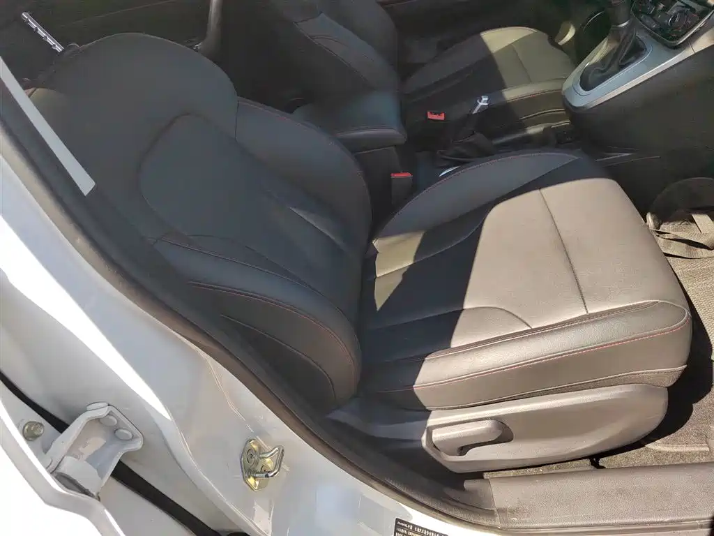 Haval M6 2019 1.5T DCT two-wheel drive elite model National VI купить на сайте DeffCars