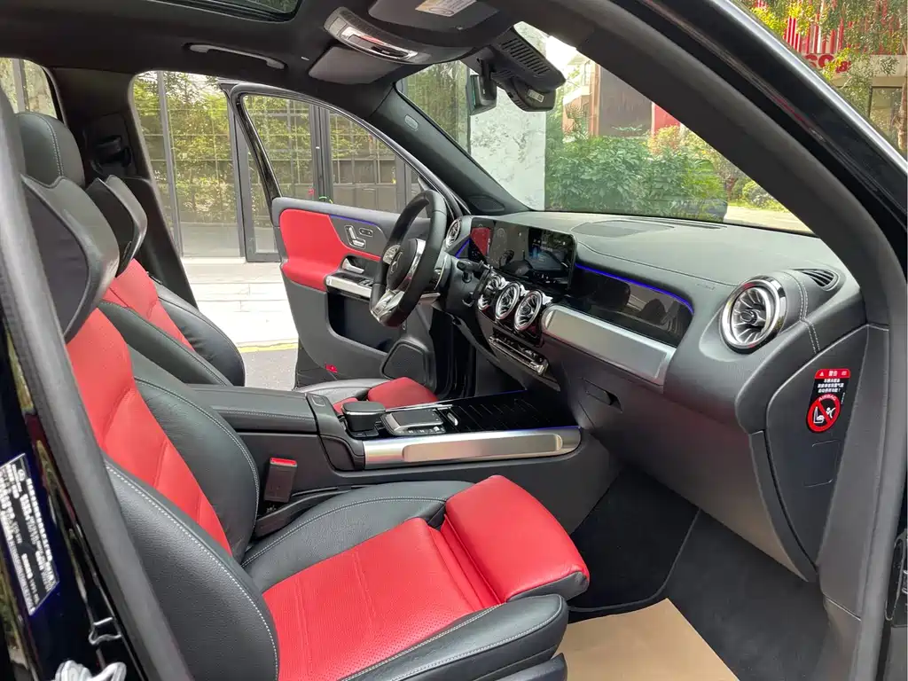 Mercedes-Benz GLB AMG 2022 AMG GLB 35 4MATIC купить на сайте DeffCars