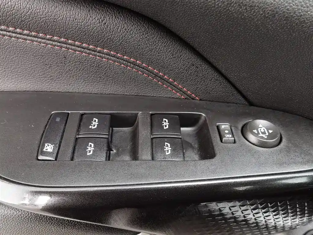 Star Milo 2022 1.5T CVT RS Honeycomb Edition купить на сайте DeffCars