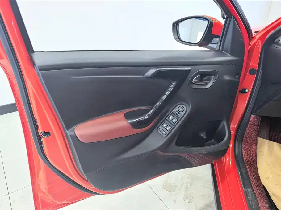Citroen C3-XR 2019 190THP automatic crossover version купить на сайте DeffCars