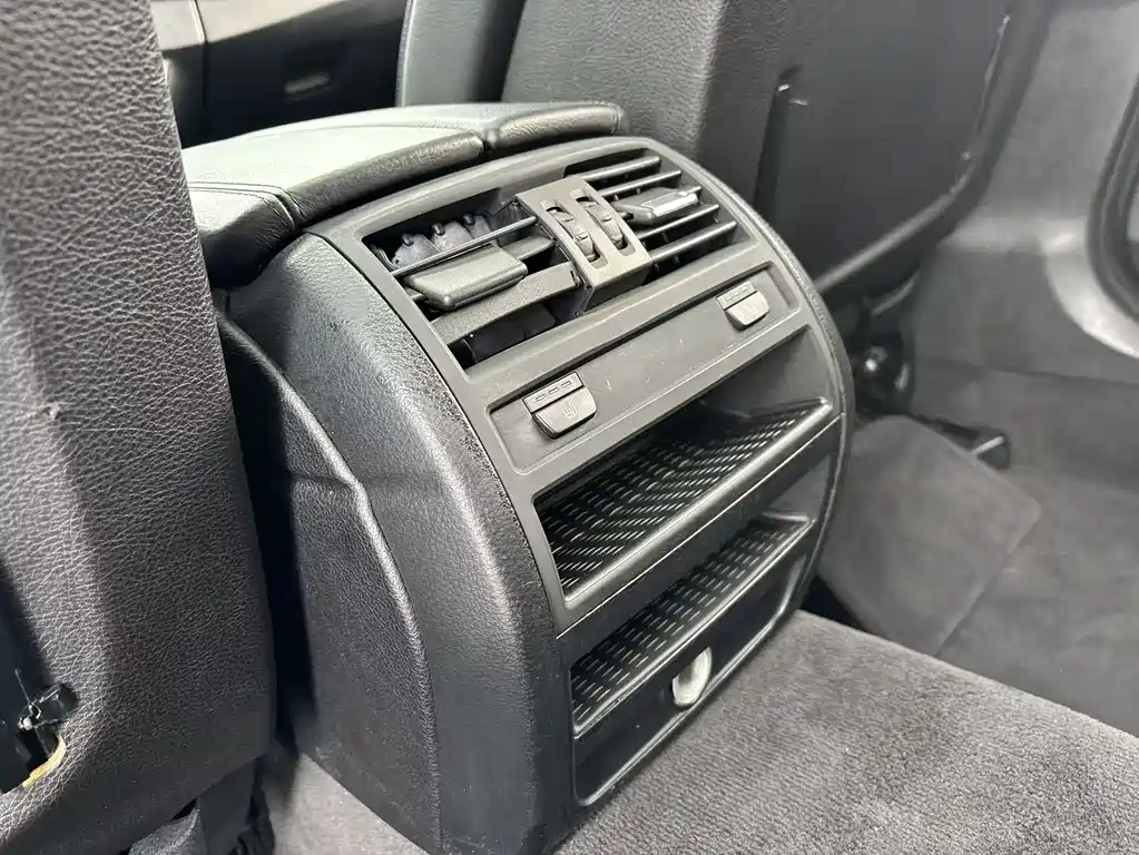 BMW 5 Series 2013 525Li Luxury Model купить на сайте DeffCars