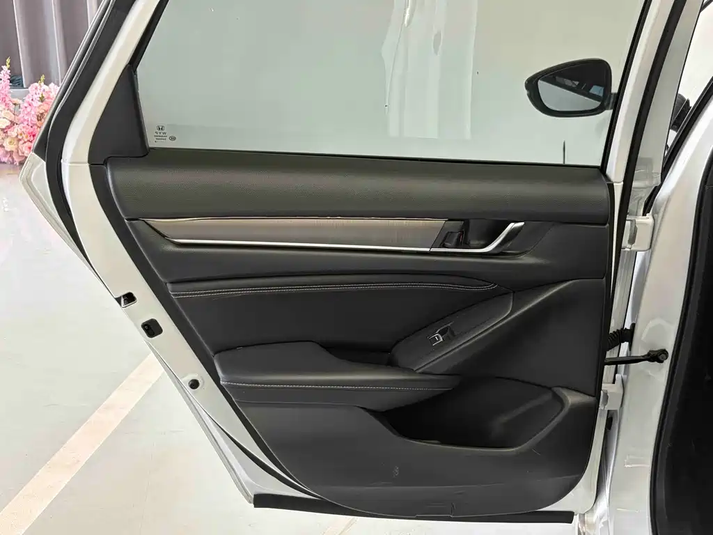 Yingshipai 2019 260TURBO Elegant Edition National V купить на сайте DeffCars