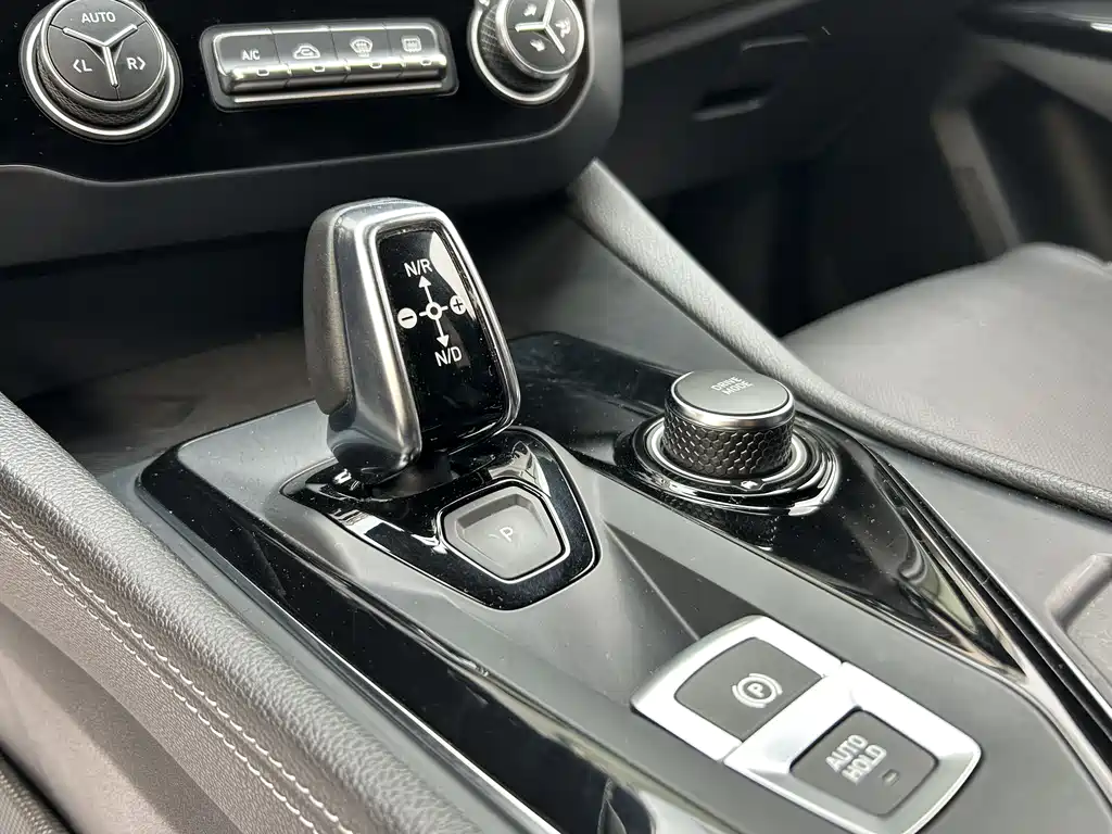 Lynk & Co 03 2021 2.0TD Automatic Champion Edition купить на сайте DeffCars