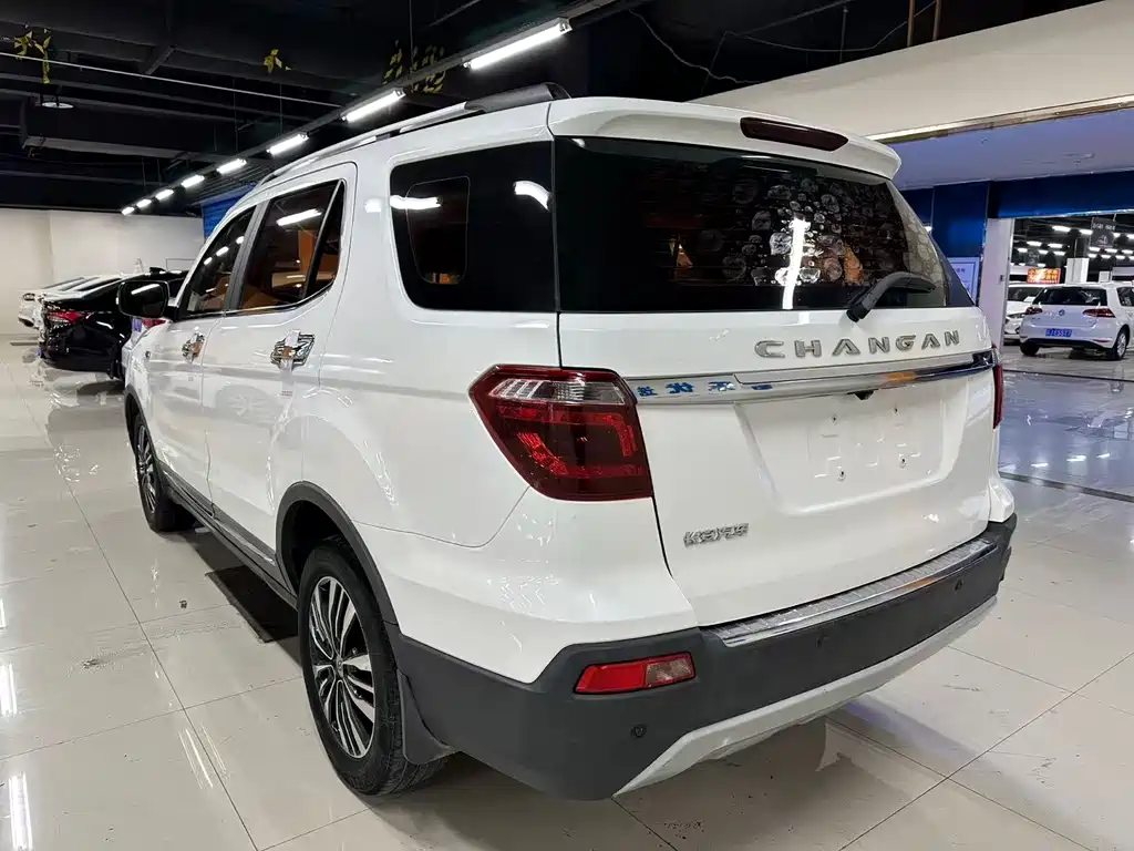 Changan Auchan CX70 2017 CX70T 1.5T Manual Haoqing Edition купить на сайте DeffCars