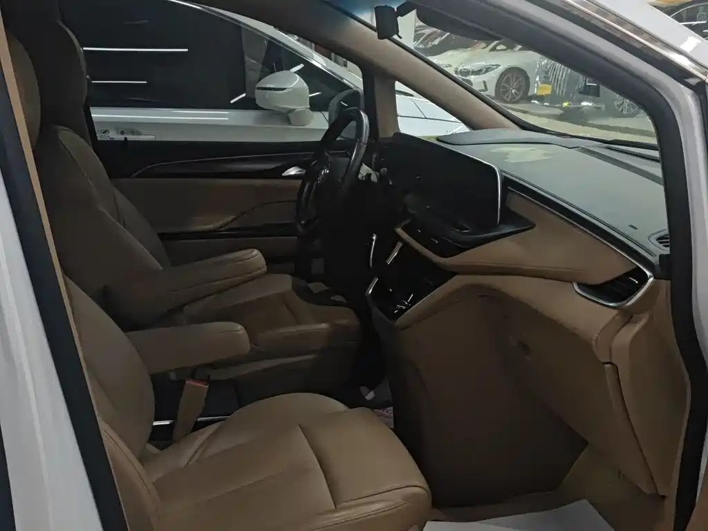 Buick GL8 2021 ES Lu Zun 653T Exclusive model купить на сайте DeffCars
