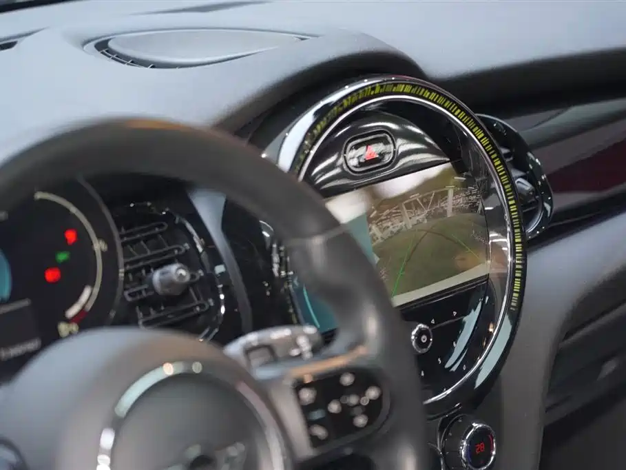 MINI 2022 facelift 1.5T COOPER Classic купить на сайте DeffCars