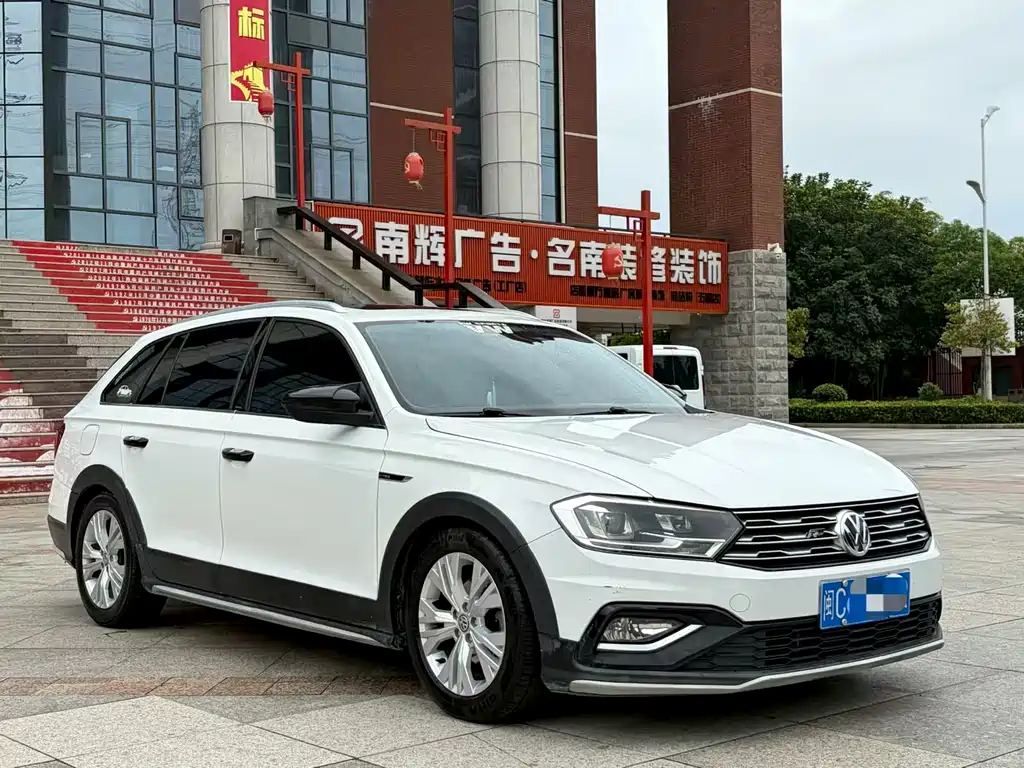 C-TREK Weiling 2018 1.5L automatic comfort model купить на сайте DeffCars