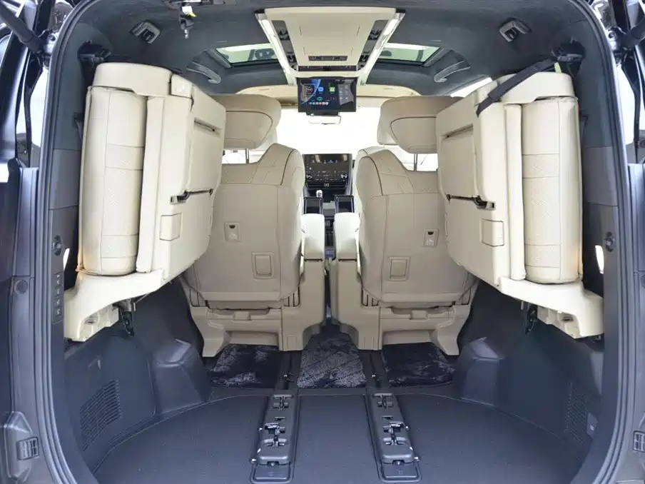 Wilfa 2025 Crown Dual Engine 2.5L Black Gold Executive Edition купить на сайте DeffCars