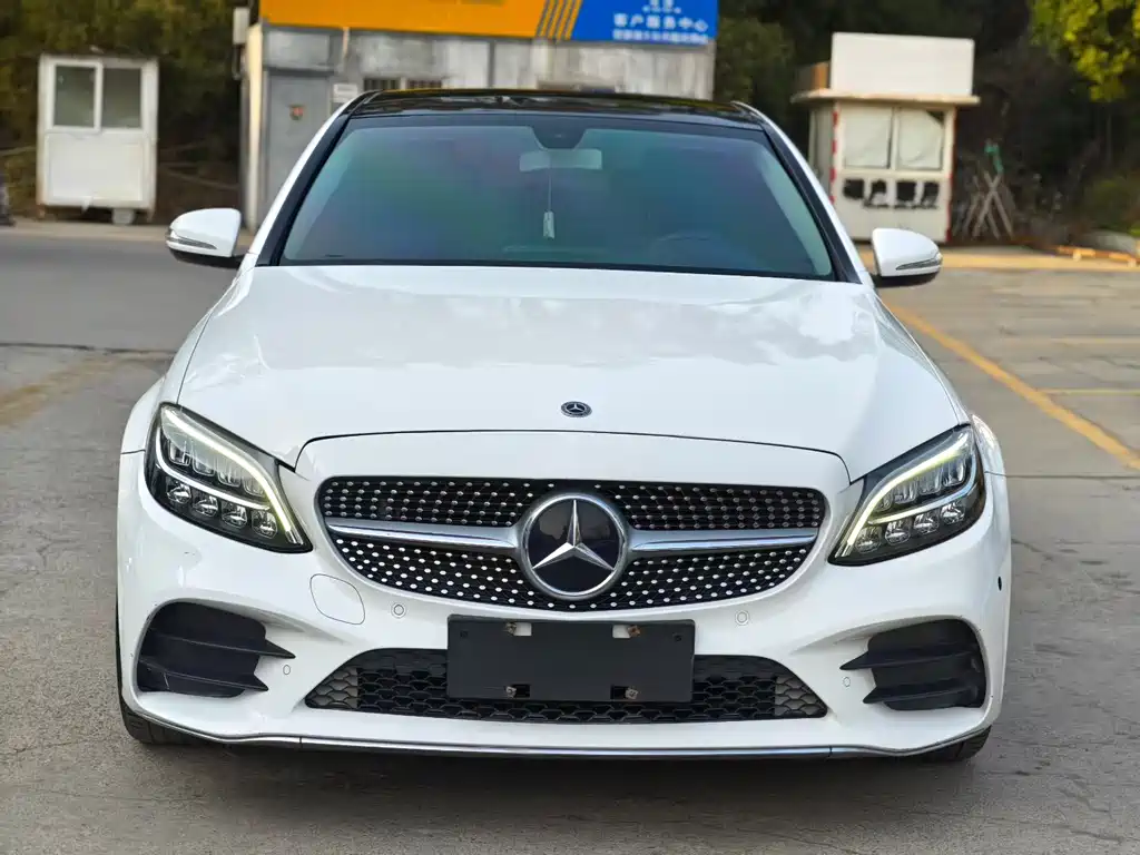 Mercedes-Benz C-Class 2019 facelift C 260 L sports version купить на сайте DeffCars