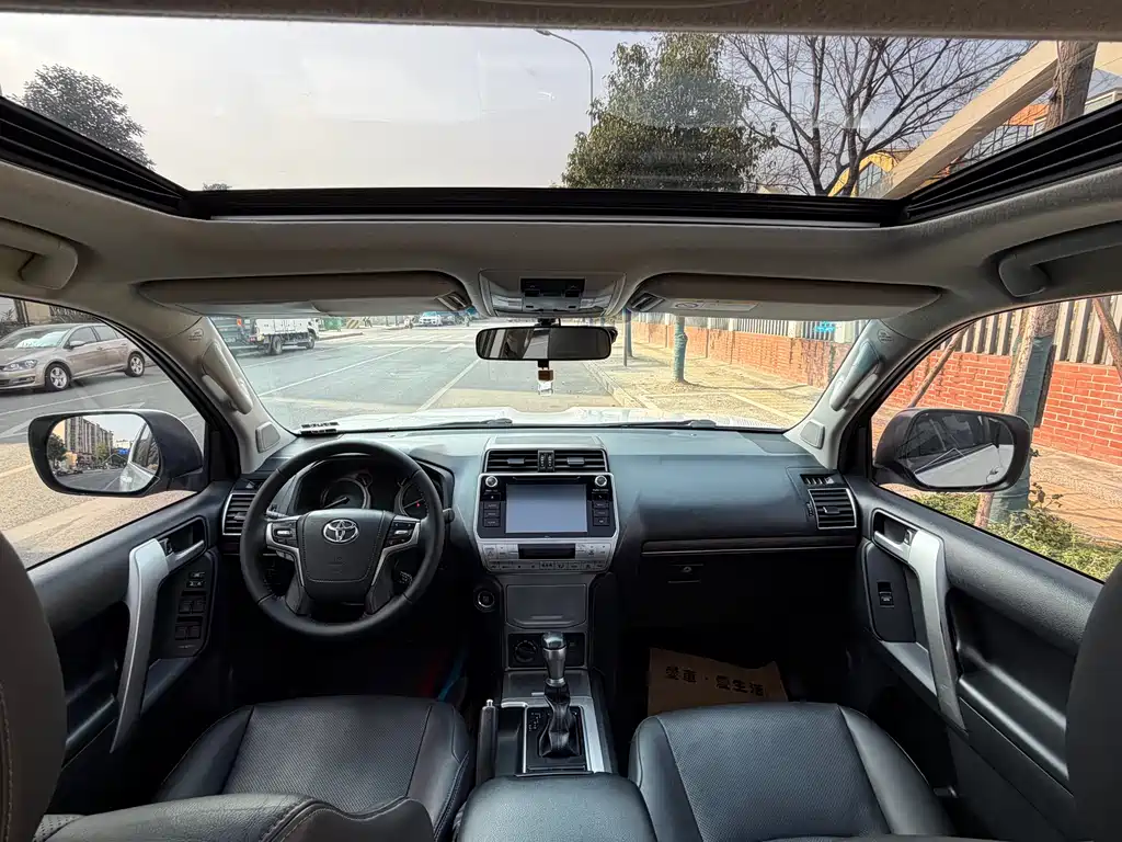 Prado 2019 3.5L automatic TX-L exclusive version with rear mounted spare tire купить на сайте DeffCars