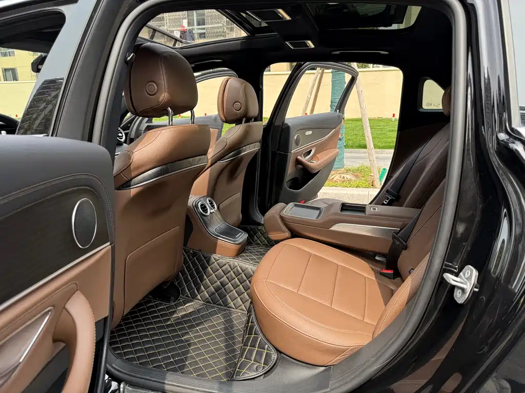 Mercedes-Benz E-Class 2023 facelift E 260 L sporty купить на сайте DeffCars