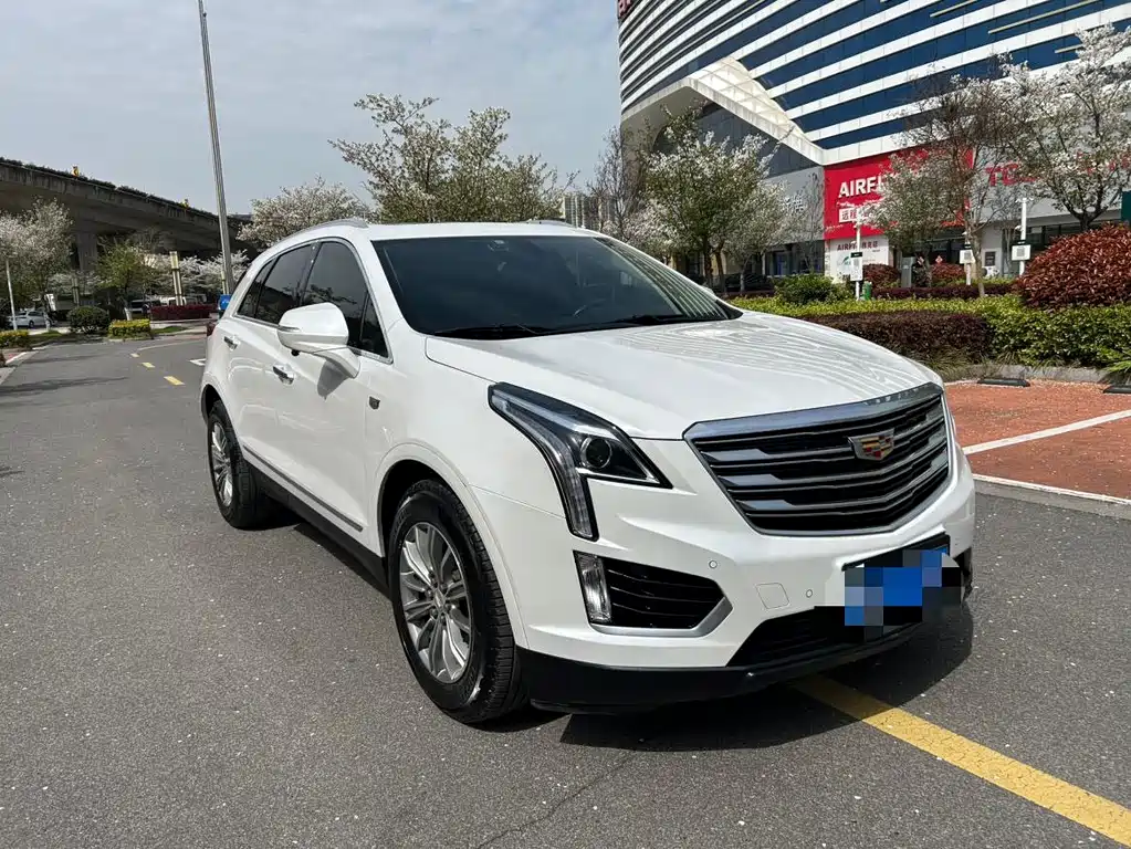 Cadillac XT5 2018 25t Luxury Edition купить на сайте DeffCars