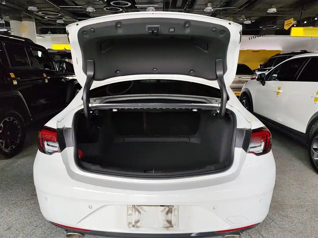Regal 2022 652T smart model купить на сайте DeffCars