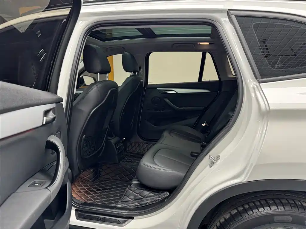 BMW X1 2019 sDrive18Li Fashion Model купить на сайте DeffCars