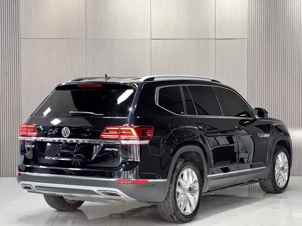 Touron 2020 facelift 380TSI four-wheel drive luxury version купить на сайте DeffCars